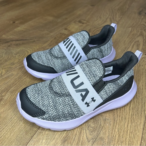 NIB $53 Under Armour GPS Surge 3 slip on in gray - Size 13.5K - Picture 4 of 10